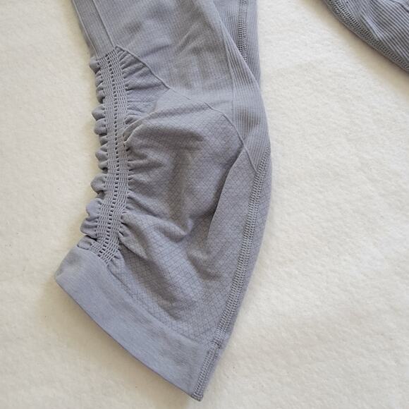 Lululemon Awakening Capri Legging Taryn Toomey‎ Tight Crop Capri Scrunch Grey - Picture 6 of 12